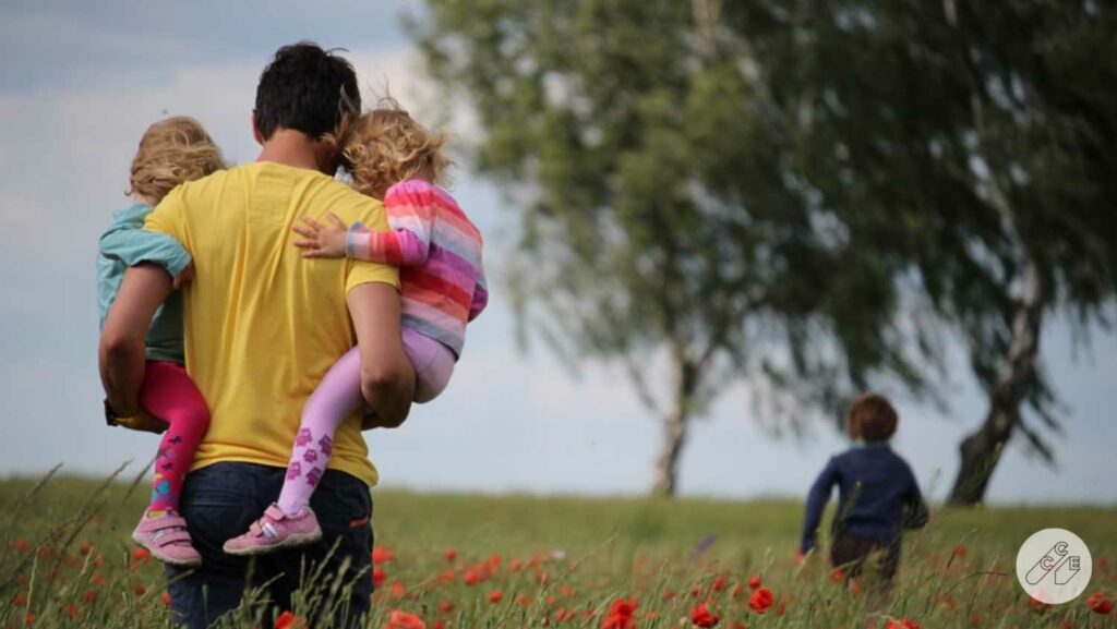 <span id="titleiswpReadMe_4962">GOD GIVES STRENGTH TO WEARY HEARTS</span>