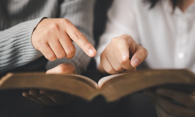 <span id="titleiswpReadMe_5410">GUIDING TEENS THROUGH DOUBT AND FAITH STRUGGLES</span>