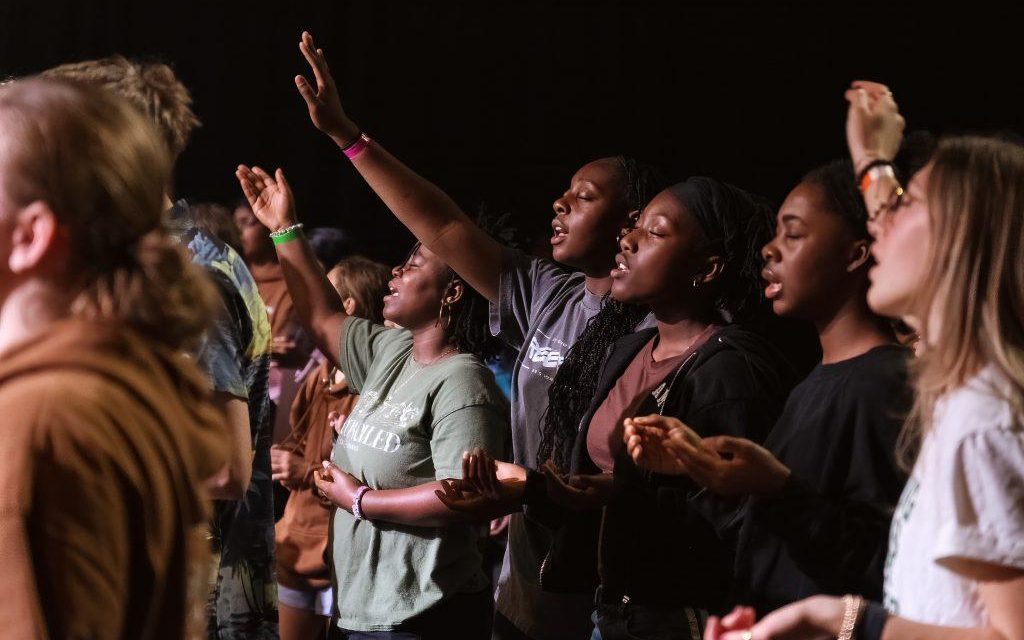 <span id="titleiswpReadMe_5790">BUILDING YOUTHS FOR CHRIST</span>